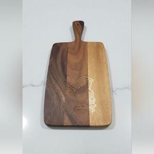 New Wooden Cutting Board with Parrot Etched By a CNC Machine.